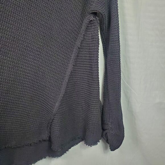 Free People Dark Charcoal Gray Moonshine Cold Shoulder Sweater Size M - Picture 10 of 13
